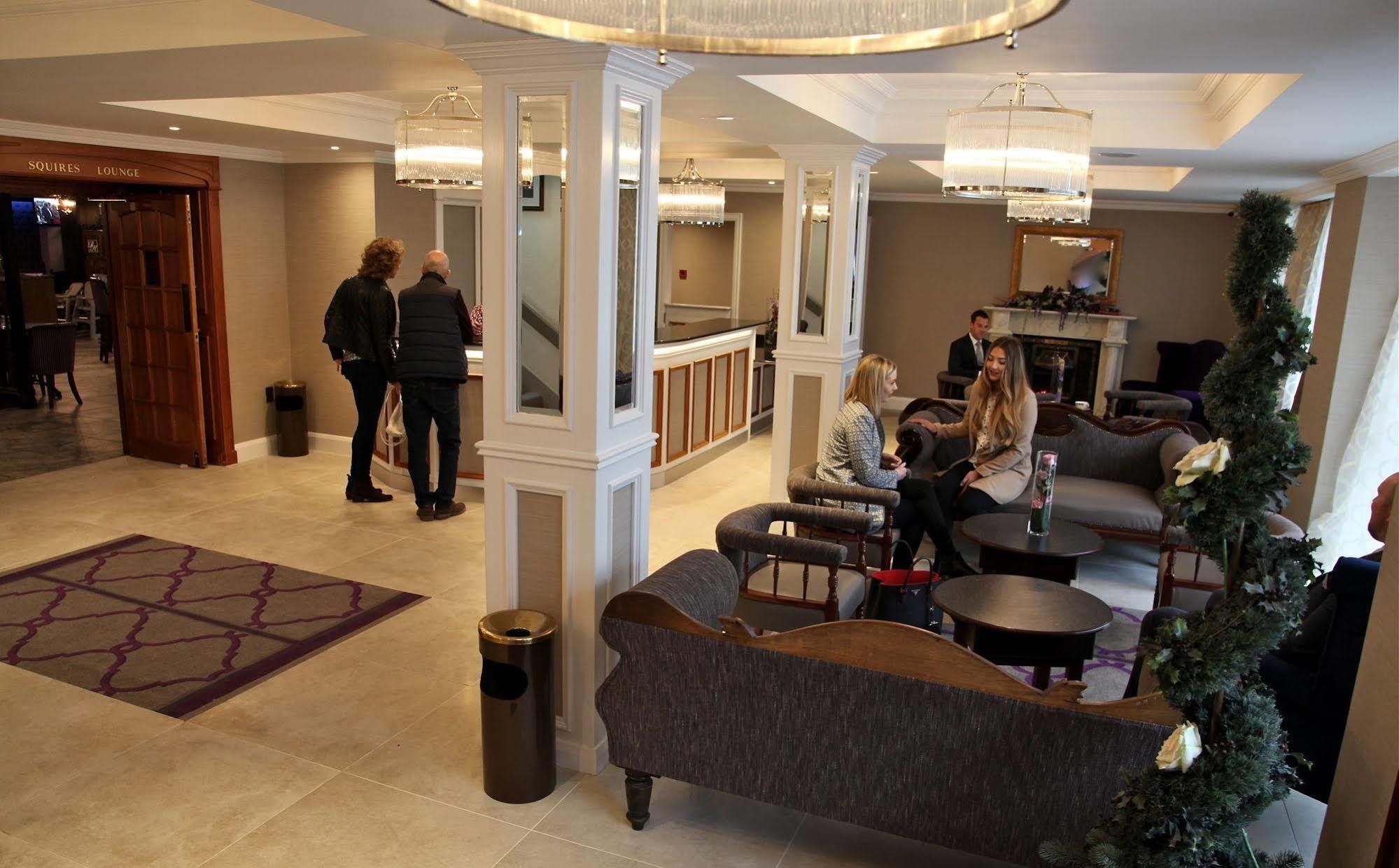 The Royal Hotel Cookstown Eksteriør billede